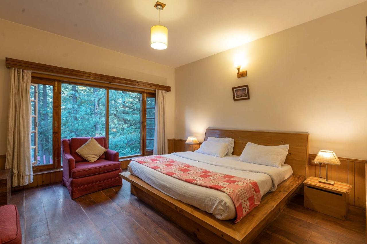 Stayvista At Casa Bella Vista- Mall Road Manāli Eksteriør billede